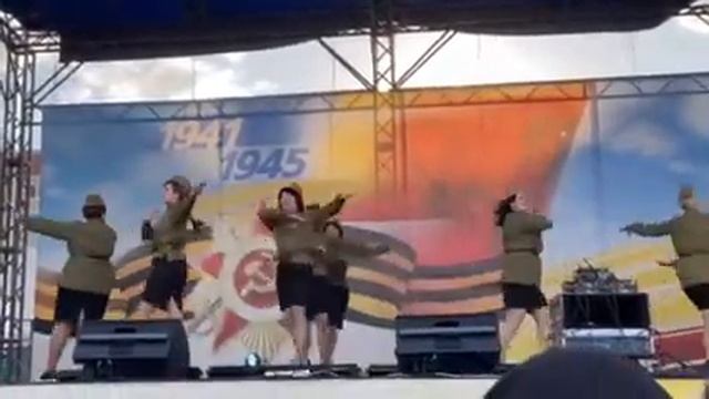 Пойковский.9 мая 22 год . Солдатский танец смотреть онлайн