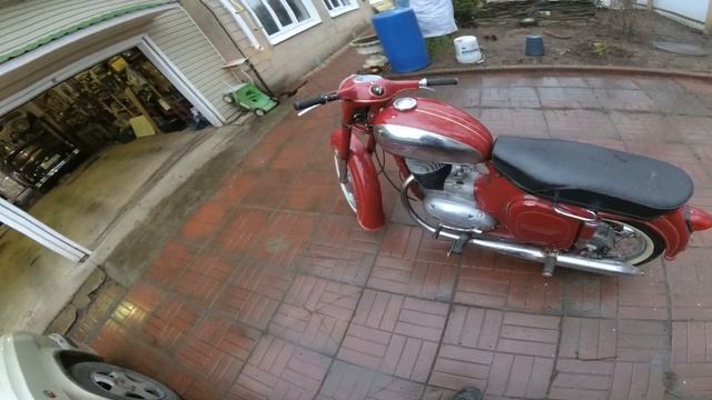 66 ГОД ЯВА 250.mp4 смотреть онлайн