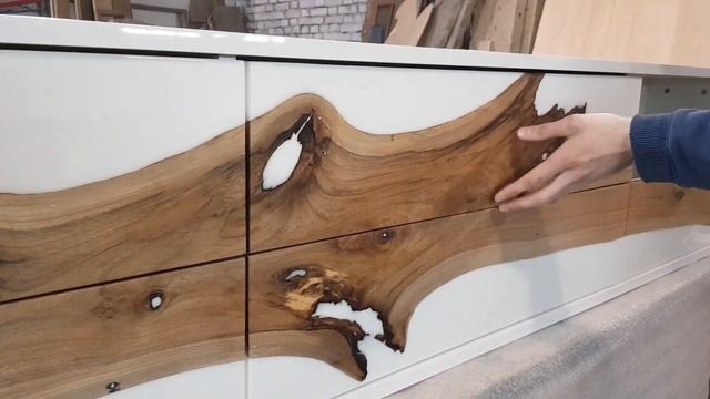 Сделать просто и качественно! ХИТ Сезона. Тумба ТВ #слэб #стол_из_слэбов #epoxyresin #wood #epoxy смотреть онлайн