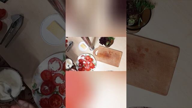 Помидоры с чесноком и сыром смотреть онлайн