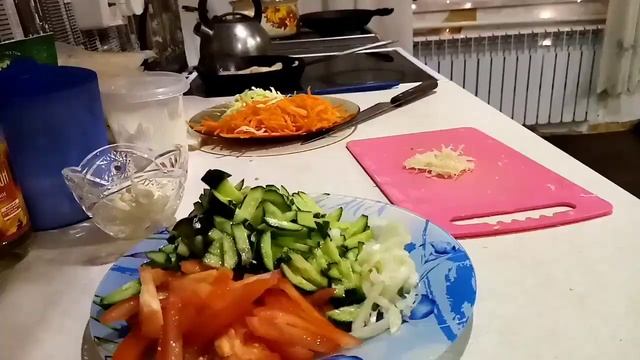 Бюджетное меню для семьи на день! 2022. Готовим шаурму ? смотреть онлайн