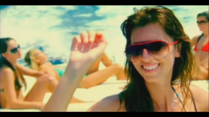 Yanou - Sun Is Shining (Dan Winter Video Edit) смотреть онлайн