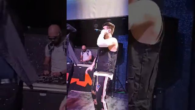 По синей грусти GayazovsBrothers 29.02.2009 Липецк, Мегаполис