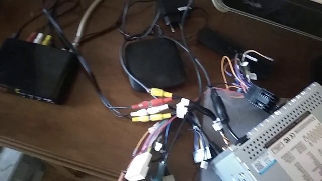 Как работает видео выходы/входы на автомагнитолах смотреть онлайн