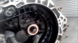 OPEL CORSA C 1.3CDTI CLUTCH REPLACEMENT AND HIDRAULIC RELEASE BEARING