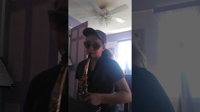 Lilly Was Here Cover Played By Saxophone Girl смотреть онлайн