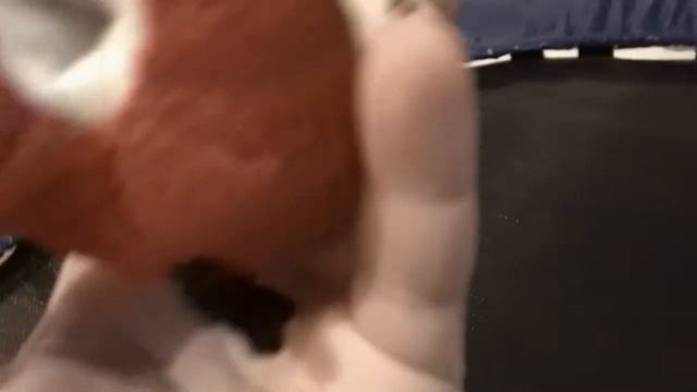 Angry Birds Big Brother Bird Finger Puppet