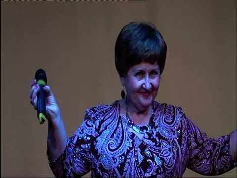 "Много есть песен о мамах чудесных". Л. Гутник. 22.11.2013 смотреть онлайн