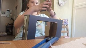 кормушка для птиц из коробки из под обуви