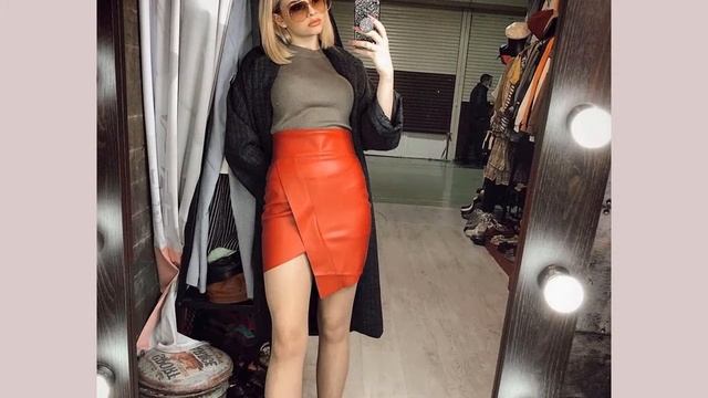 ?ТРЕНДОВЫЕ КОЖАНЫЕ ЮБКИ 2022-2023. Модный обзор смотреть онлайн