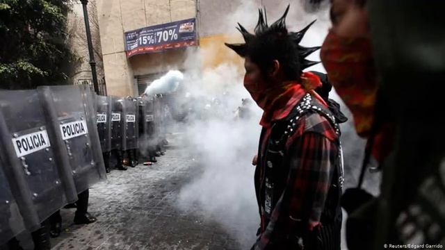 Красная Плесень - Гимн Панков смотреть онлайн