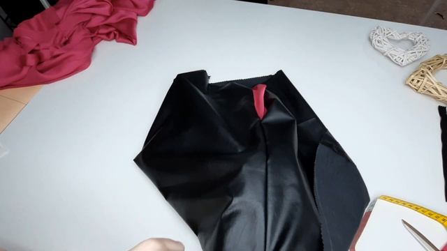 Сшить юбку из эко-кожи. Сшить юбку четырёхклинку. Юбка четырёхклинка. Юбка из эко-кожи. смотреть онлайн