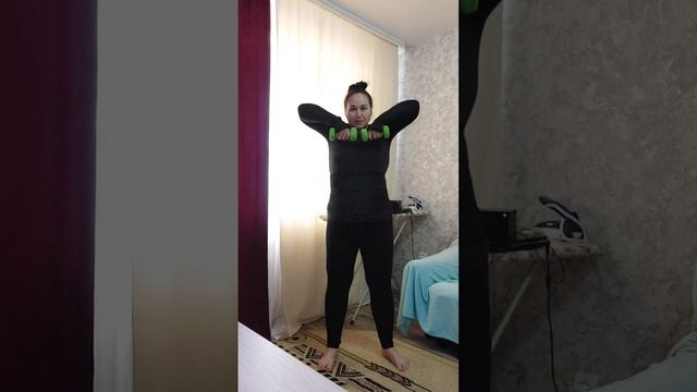 Тренировка с гантельками#Изучаю технику упражнений#Эффект почувствовала смотреть онлайн