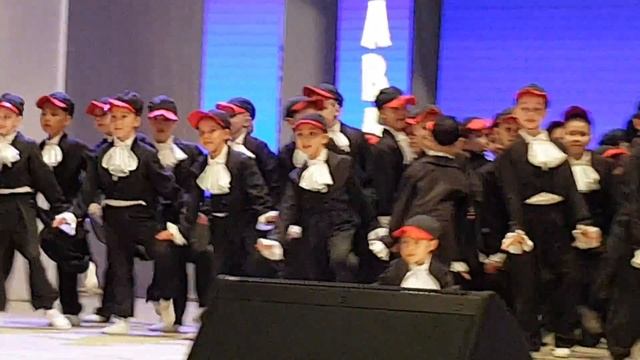 Королевские пингвины смотреть онлайн