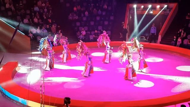 Цирк - перед номерами восхитительный балет! Казань смотреть онлайн