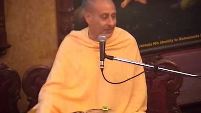 Beware Of Spiritiual Crisis-Radhanath Swami Maharaj 2015 08 22 SB 10 67 04 ISKCON Chowpattyi смотреть онлайн