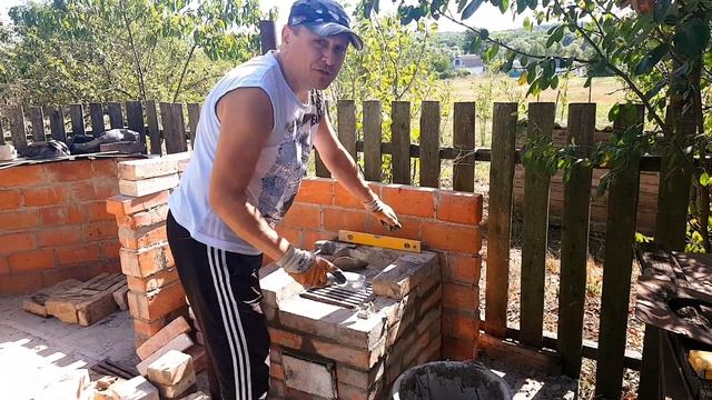Надежная печь для казана своими руками из старых кирпичей . Казан мангал . Барбекю комплекс ? смотреть онлайн