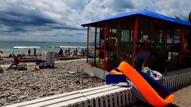 Рыбацкий 22.07.2022. Коптер погиб, но ветрозащита спасена! Прогулки на яхтах!?ЛАЗАРЕВСКОЕ СЕГОДНЯ? смотреть онлайн