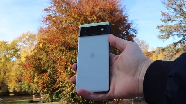 Pixel 6 Review: The MVP Smartphone of 2021! смотреть онлайн