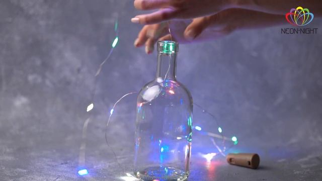 Стильная подсветка из гирлянды Роса в стеклянной бутылке, Разноцветное свечение росы, арт 302-029 смотреть онлайн