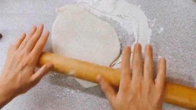 Сырники с вишневым соусом