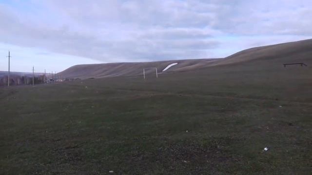 Вышел пасти коров в первый день после зимовки смотреть онлайн