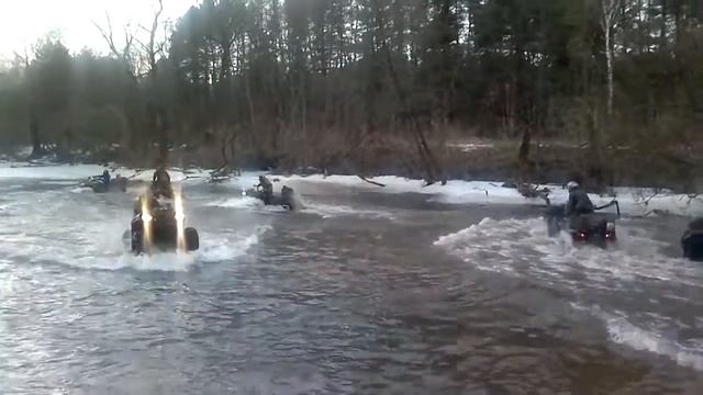 массовый заплыв по лопасне!!! смотреть онлайн