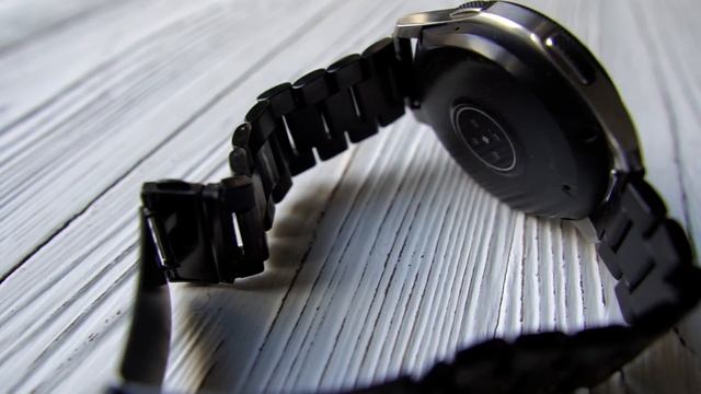 Год с умными часами Galaxy Watch и разница с Watch Active смотреть онлайн