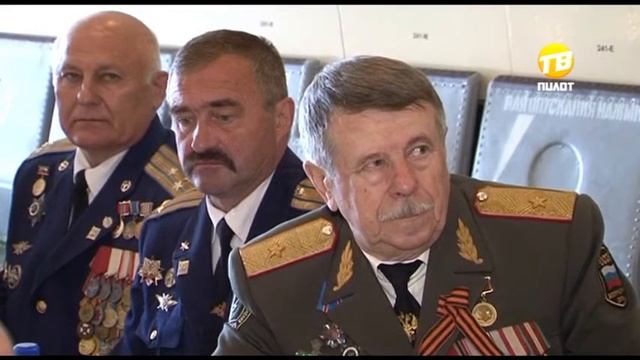 В Твери отметили День авиации. 2016-08-22 смотреть онлайн