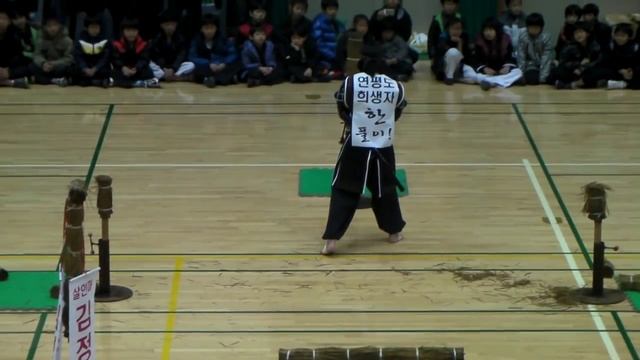 moo moo kwan hapkido-sword demo смотреть онлайн