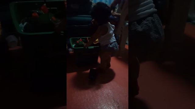 maronong mag ligpit si asher смотреть онлайн