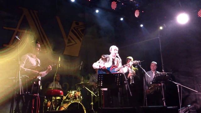 Хоронько Оркестр (Мюзик-фест «Андреевский спуск») Киев 31.05.2013 смотреть онлайн