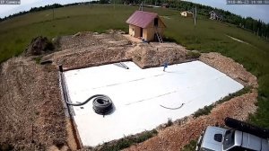 Укладка дорнита и дренажной трубы