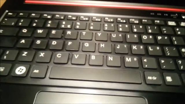 Fujitsu Lifebook U772 Unboxing смотреть онлайн