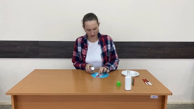 Аппликация из бумаги «Весёлый снеговик» смотреть онлайн