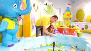 Милана и новая история про занозу в пальце