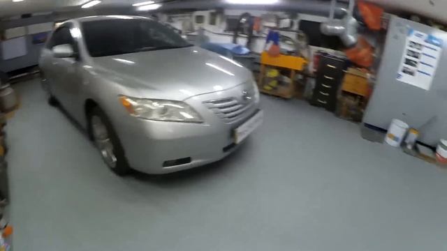 Чем покрасить бетонные полы в гараже , дёшево и практично? смотреть онлайн