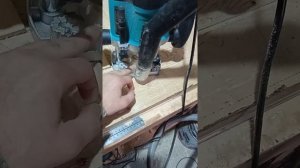 менажница ручным фрезером  mekkan