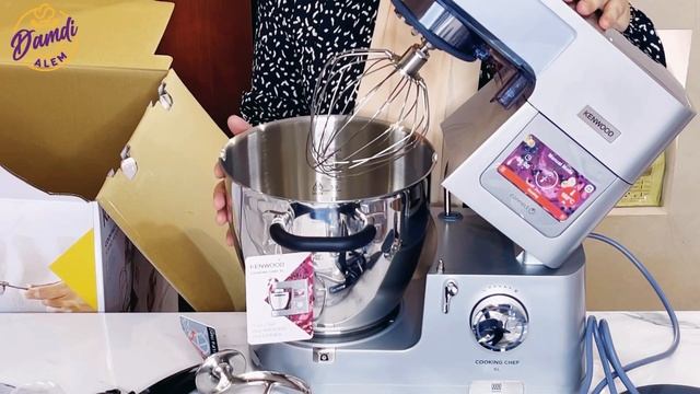 KENWOOD COOKING CHEF XL ҚОРАБЫНДА НЕ БАР? (Распаковка нового кенвуда) смотреть онлайн