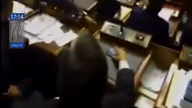 Mauricio Mulder a Del Castillo смотреть онлайн