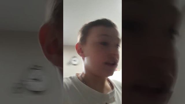 Чёлкаю палцами под музыку луна не знает пути первое видео по ютуб смотреть онлайн