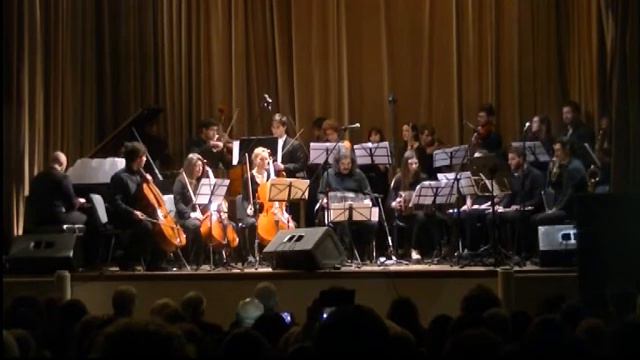 La Cumparsita por Escuela de Tango Destaoriya смотреть онлайн