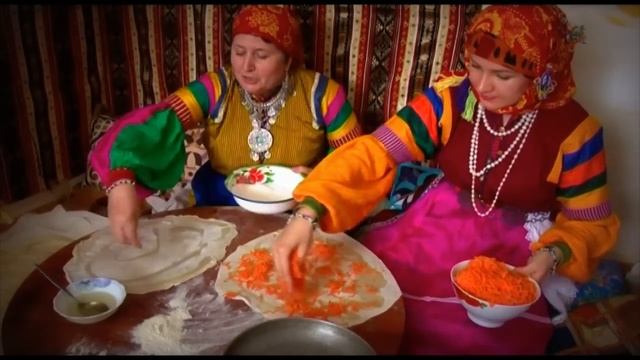 КУХНЯ КАЗАКОВ Некрасовцев с Ольгой Кузиной 1 часть. смотреть онлайн