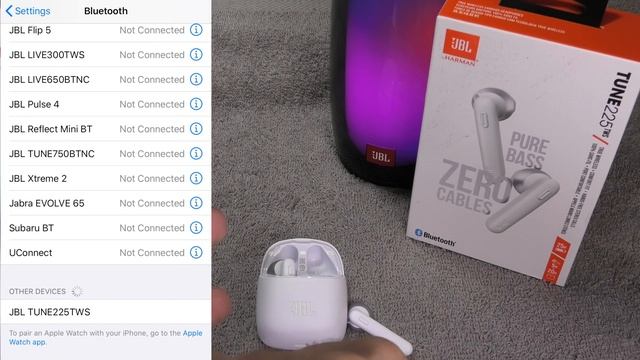 PAIRING the JBL TUNE225tws wireless earbuds to an Apple iPhone (How to) смотреть онлайн