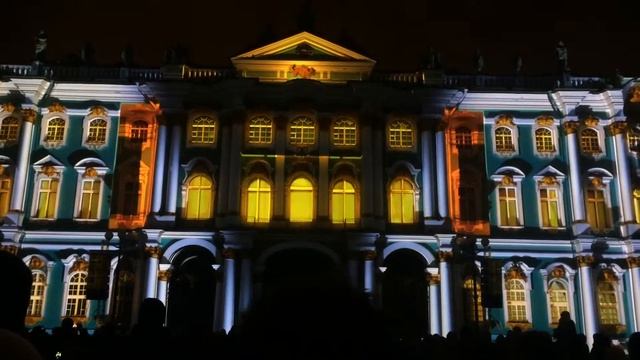 Лучшее световое шоу! Фестиваль света в Санкт-Петербурге