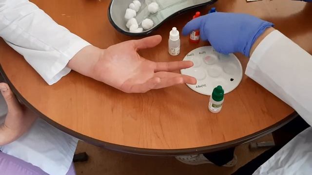 Определение группы крови пациента. Давлетшина Алия. П-204. смотреть онлайн