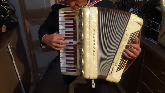 Acordeon Scandalli Musicalbras ( 2 ) смотреть онлайн