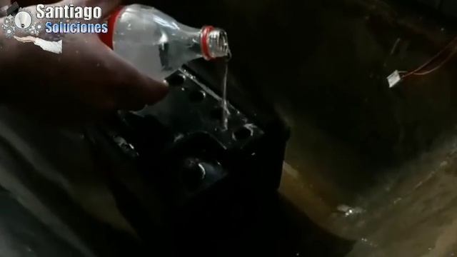 Cómo Reparar la batería de carro en 2 MINUTOS (En Casa Y sin Herramientas) смотреть онлайн