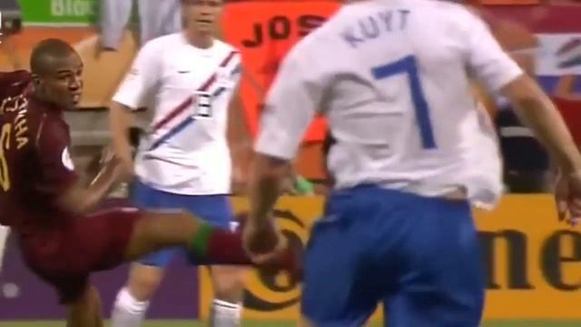 Portugal - Netherlands (2006 World Cup) "Battle of Nuremberg" смотреть онлайн