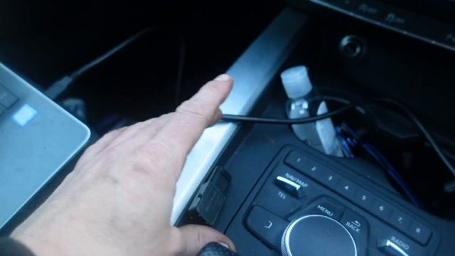 Audi A4 (B9) Brake Pressure Sensor Fault. WARNING: Do Not Drive Car : E11EC 04, C123EF0 смотреть онлайн